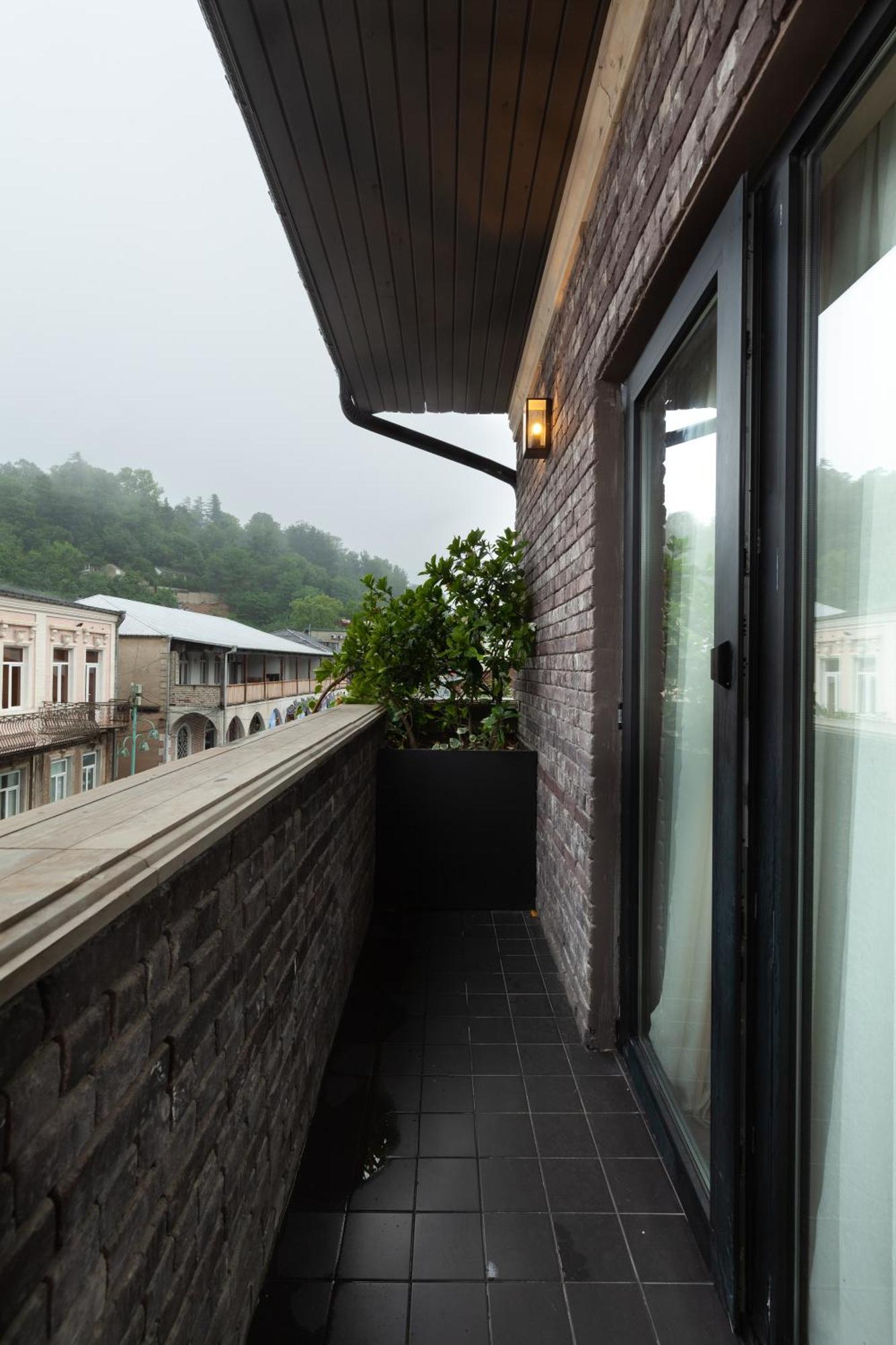 Communal Hotel Kʼutʼaisi Exterior foto